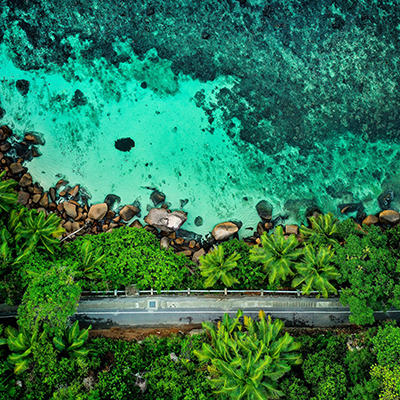 Photo_by_Kevin_Kyburz_on_Unsplash_-_400x400.jpg