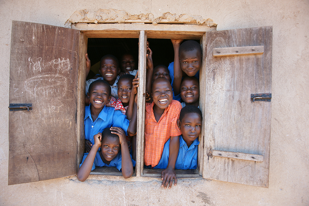 Potovanje_v_Ugando_-_Travel_to_Uganda_-_Photo_by_bill_wegener_on_Unsplash.jpg