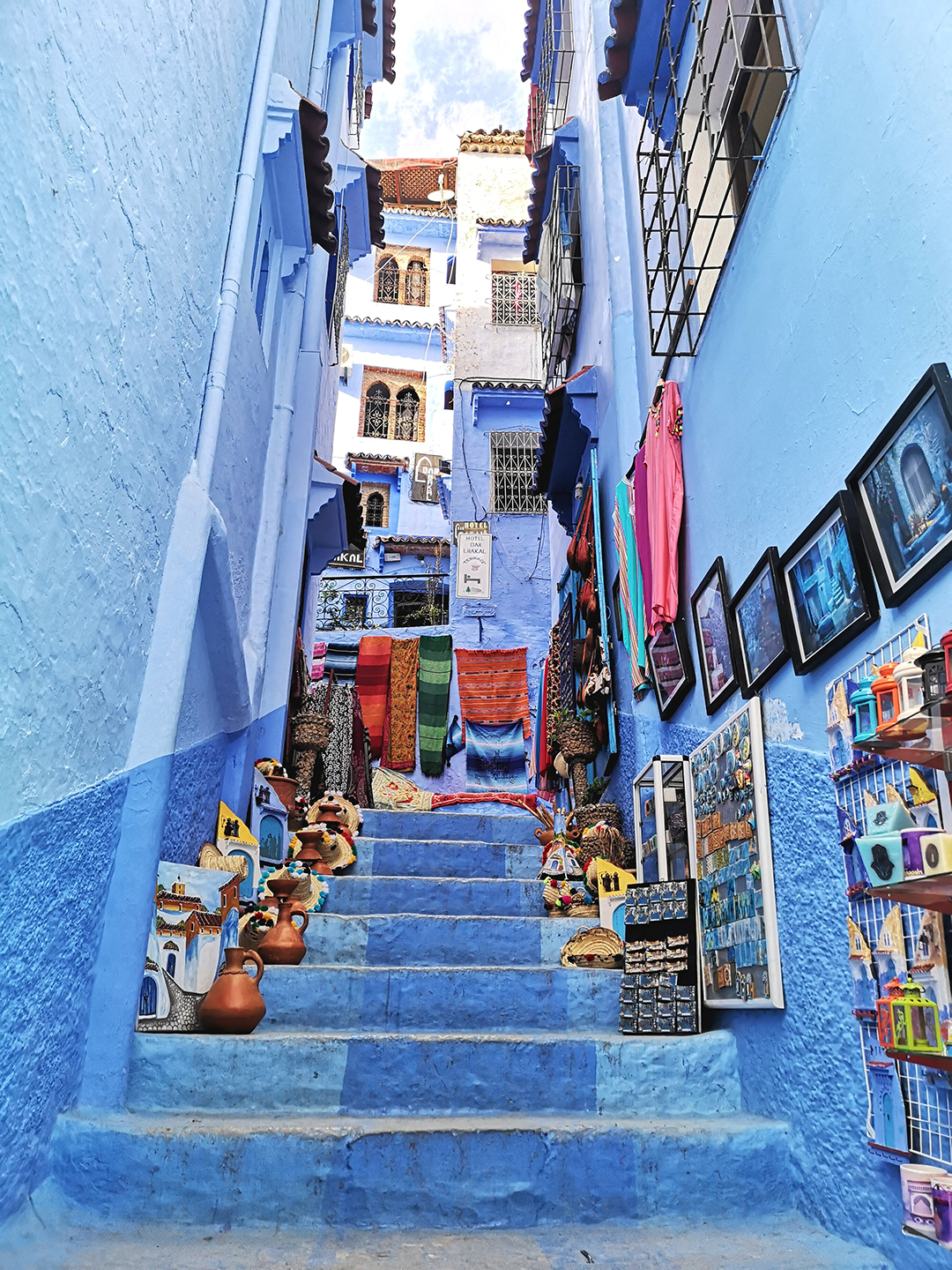 Popotniski_nasveti_za_potovanje_v_Maroko_-_Travel_tips_for_traveling_to_Morocco_-_Photo_by_Tienko_Dima_on_Unsplash.jpg
