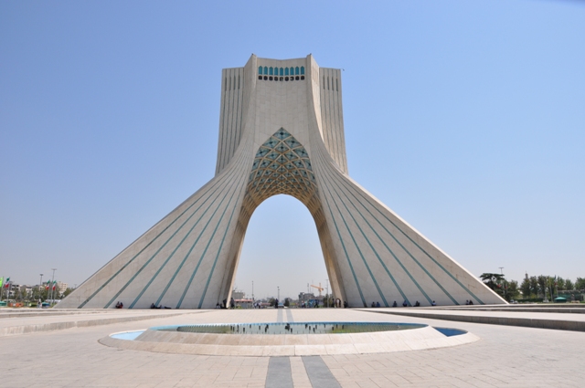 Potovanje_v_Iran_-_Travelling_in_Iran_1.jpg