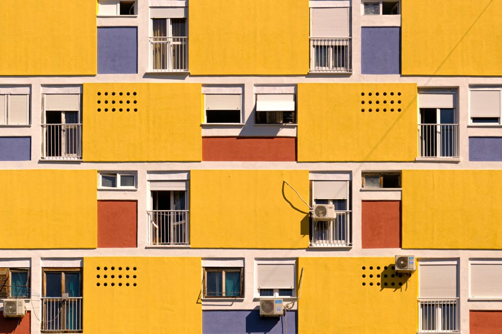 Podgorica_-_Photo_by_Krzysztof_Kotkowicz_on_Unsplash.jpg