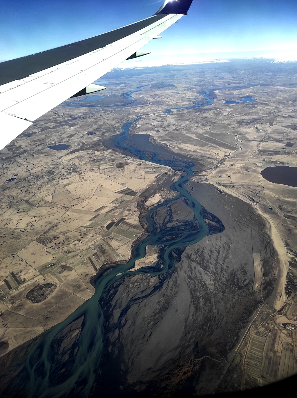 Potovanje_na_Islandijo_-_Travel_to_Iceland_-_Malo_se_in_pristanemo_na_Islandiji.jpg