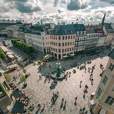 Kaj_si_ogledati_v_Kopenhagnu_-_What_to_see_in_Copenhagen_-_Photo_by_Svend_Nielsen_on_Unsplash_400x400.jpg