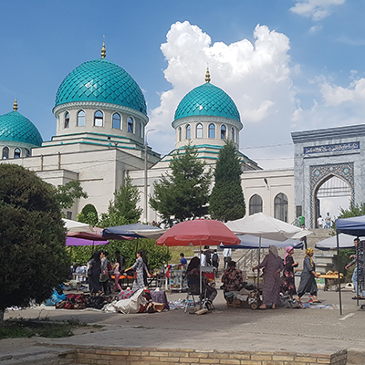 Popotniski_nasveti_za_Uzbekistan_-_Travel_tips_for_Uzbekistan_400x400.jpg