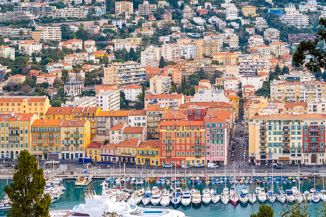 01_Izlet_v_Nico_in_kaj_si_ogledati_-_Trip_to_Nice_and_what_to_see_-_Envato_3.jpg