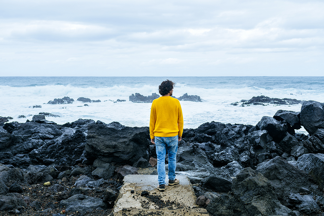 01_Raziskovanje_otocja_Azori_-_Exploring_the_Azores_-_ENVATO.jpg