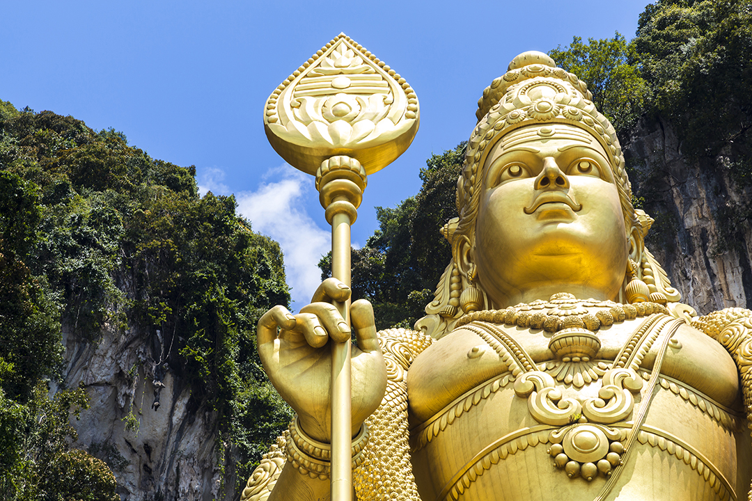 01_Potovanje_v_Kuala_Lumpur_-_Traveling_to_Kuala_Lumpur_-_ENVATO.jpg