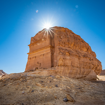 Savdska_Arabija_-_Saudi_Arabia_-_Lahkih_nog_naokrog_-_copyright_400x400.jpg