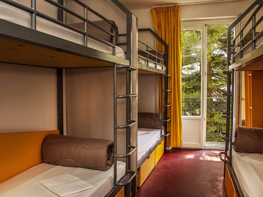 Auberge_de_jeunesse_Les_Camelias_1.jpg