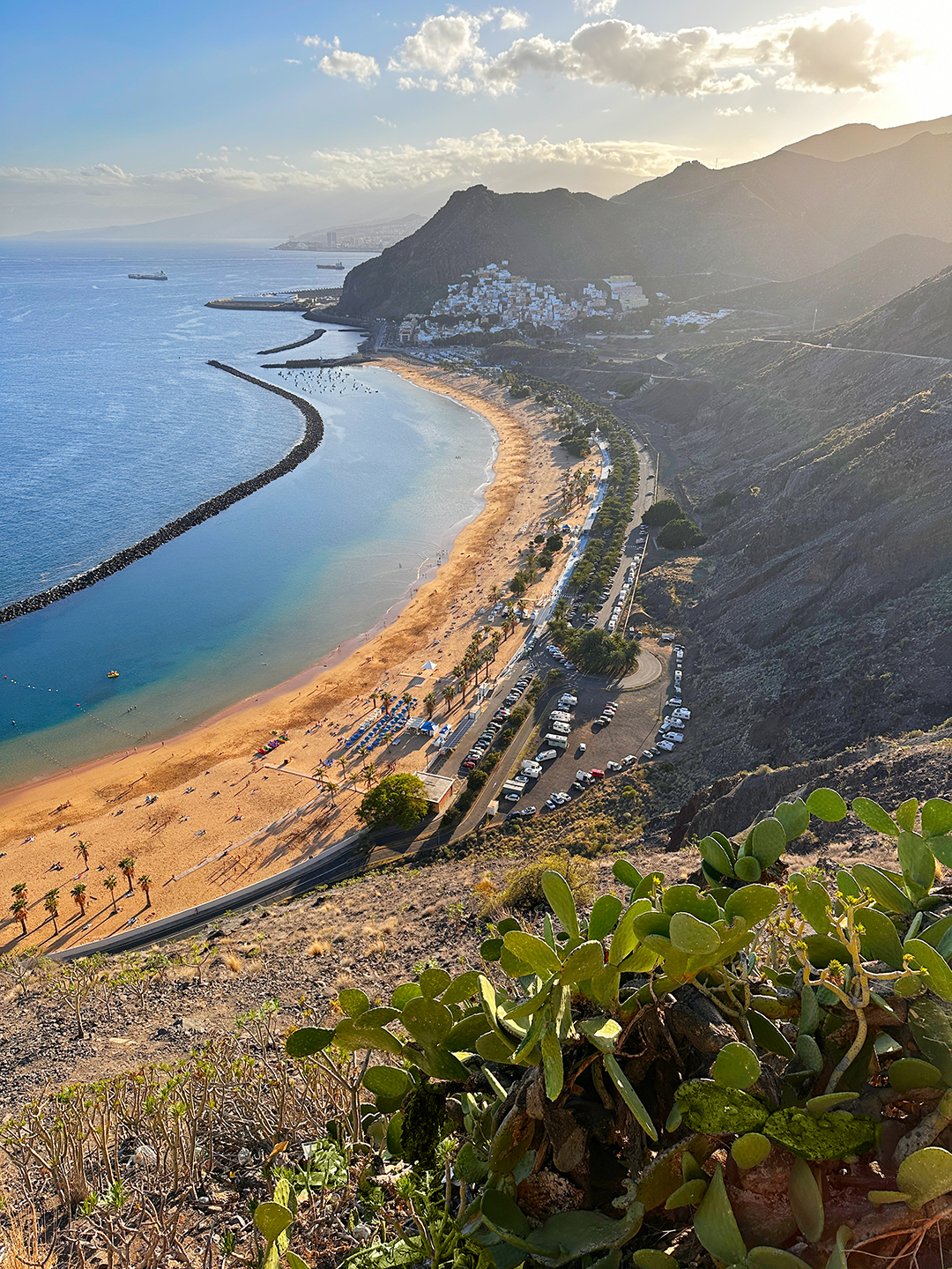05_Raziskovanje_otoka_Tenerife_-_Exploring_the_island_of_Tenerife_-_ENVATO.jpg