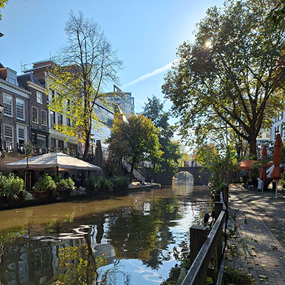 Obisk_Nizozemskega_mesta_Utrecht_-_Visiting_the_Dutch_city_of_Utrecht_400x400.jpg