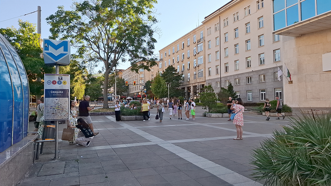 Everyday life on the streets of Sofia reveals the city’s rhythm and local dynamics.