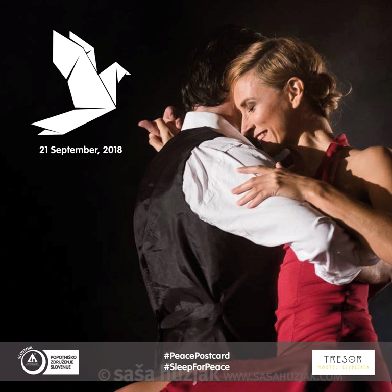 Promocijske_fotografije_-_Tango_2.jpg