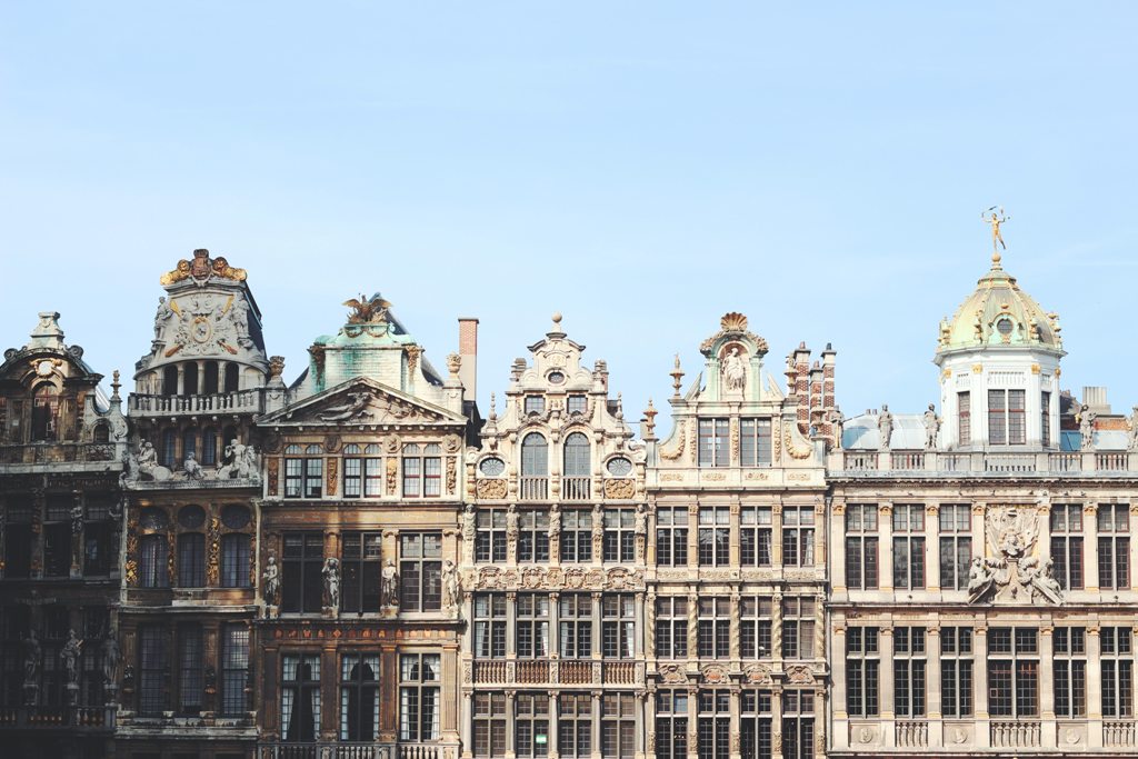 Potovanje_v_Bruselj_-_Travel_to_Brussels_-_Photo_by_Marius_Badstuber_on_Unsplash.jpg